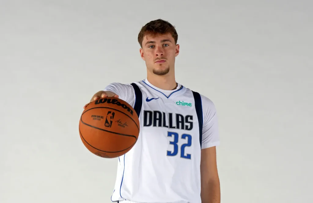 Cooper Flagg Age Revealing the Rising Basketball Star’s Journey
